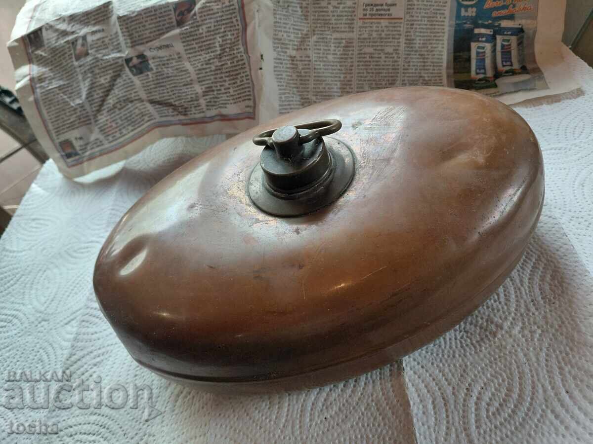 Licitație sticlă/recipient vechi pentru încălzirea patului