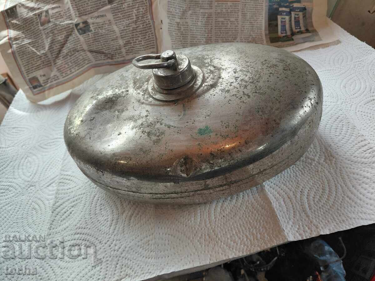 sticlă/recipient vechi pentru încălzirea patului cu preț € 0.01 | 0.02 BGN