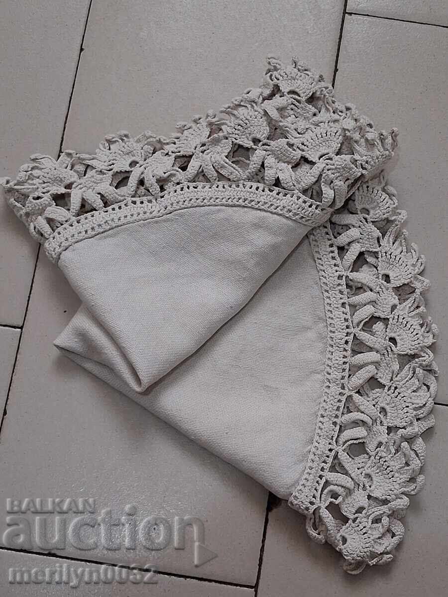 Доставка на Старо плетено каре, покривка, мильо, българска производство