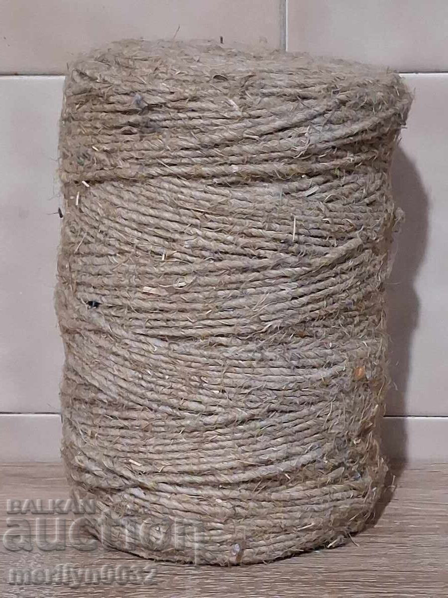 Rolă veche de sfoară de cânepă