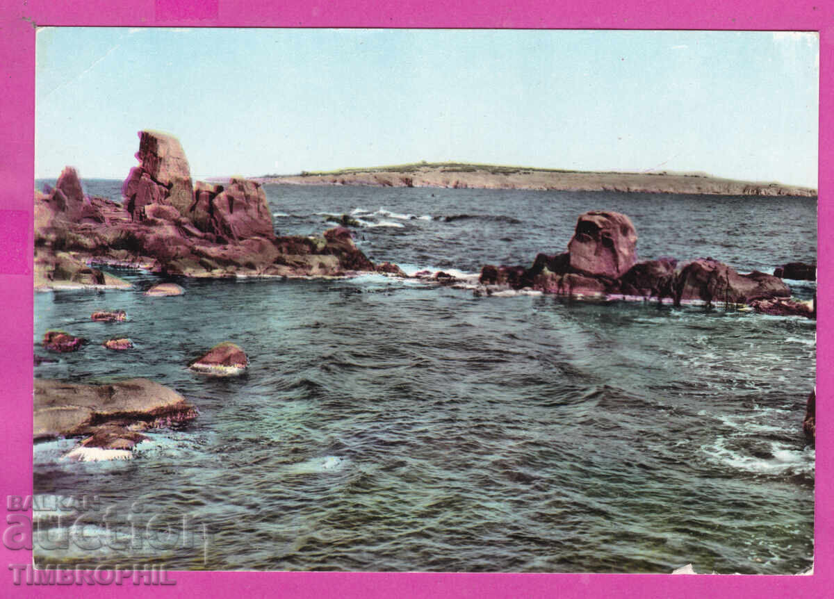 324280 / κοντά στη ΣΩΖΟΠΟΛΗ - βράχια θάλασσα Βουλγ φωτογραφία Α-1/1961