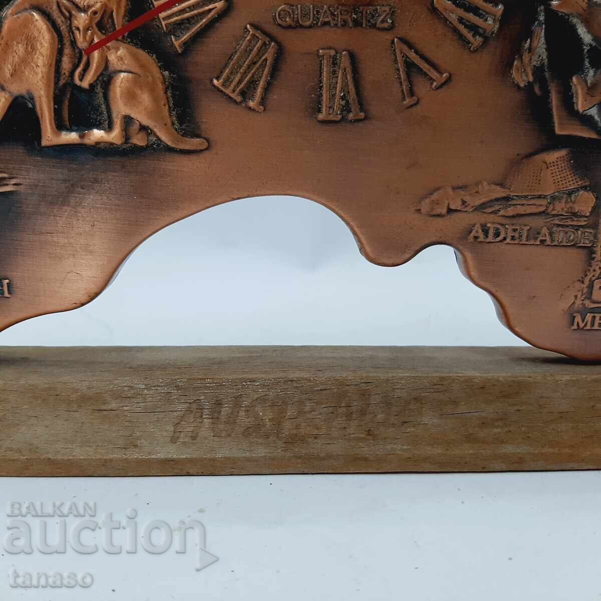 Δημοπρασία Ρετρό χάλκινο επιτραπέζιο ρολόι-σουβενίρ από την Αυστραλία (5.2)