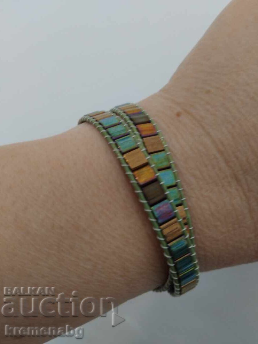 Bratara lucrata manual cu preț € 20.00 | 39.12 BGN