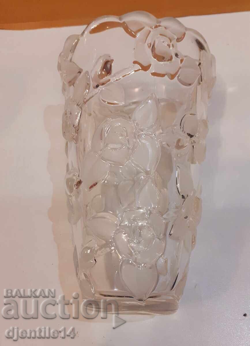 Livrarea Vază de sticlă