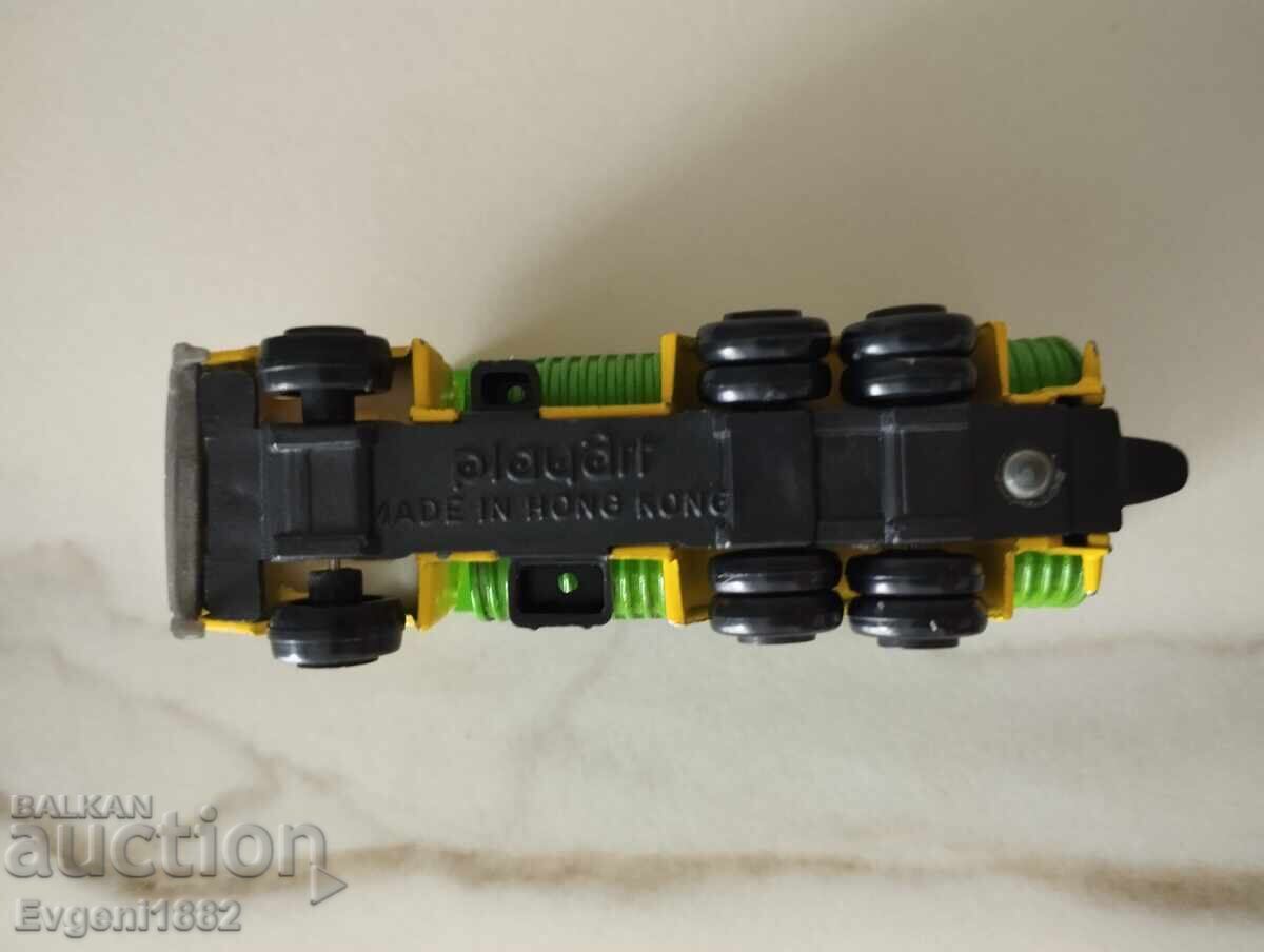 Camion basculant PlayArt fabricat în Hong Kong model 1/64 - 7