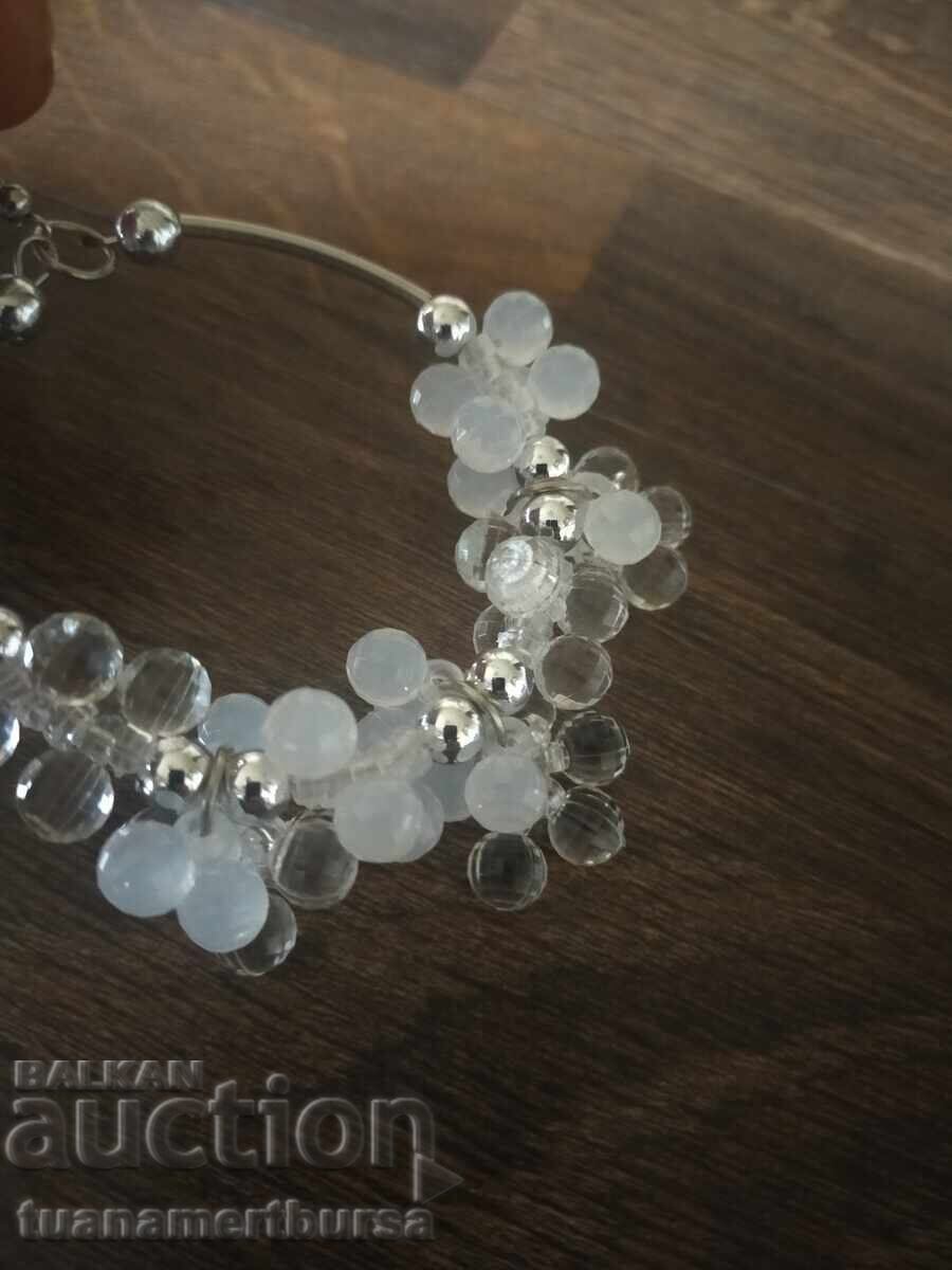 Licitație Cercel pentru ureche