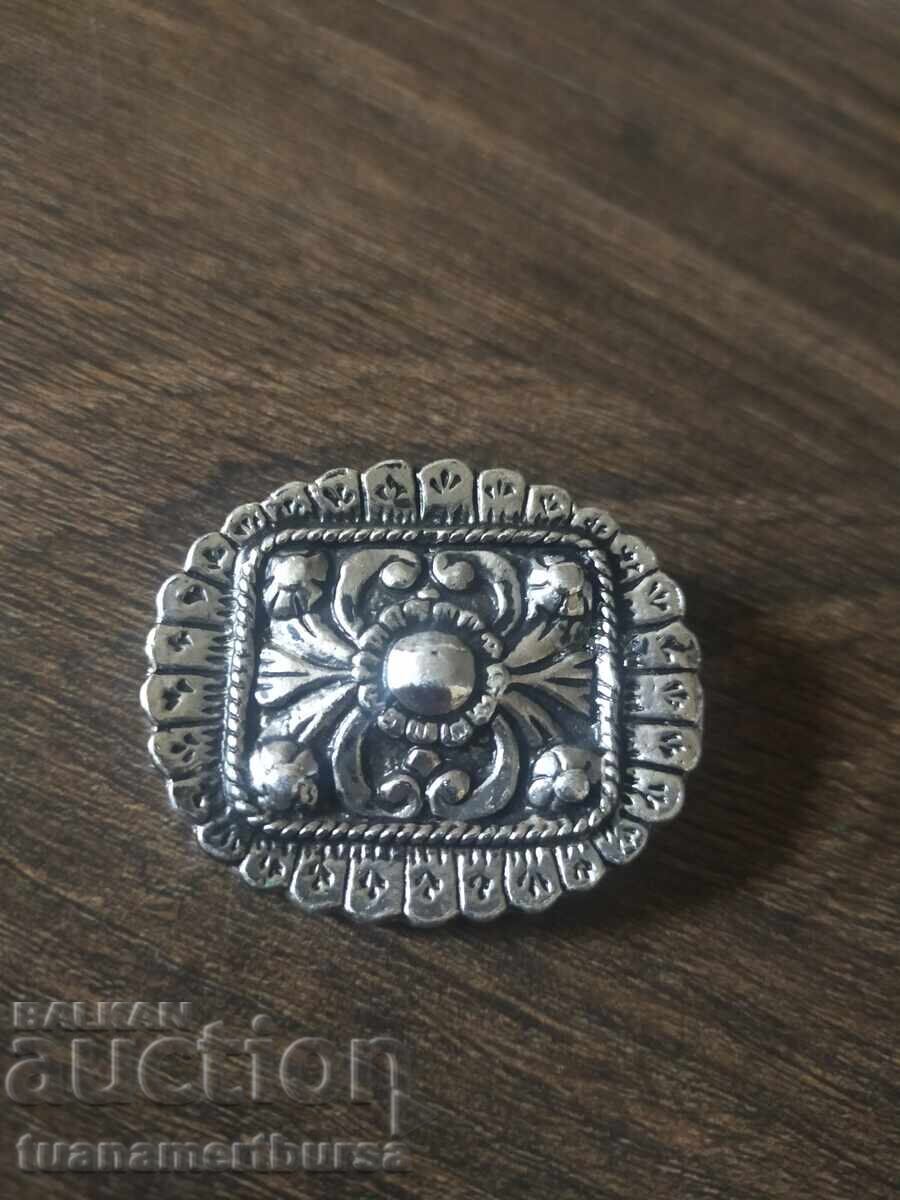 broşă