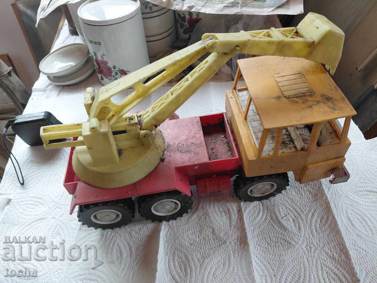 camionetă veche din perioada socialistă cu preț € 5.82 | 11.38 BGN