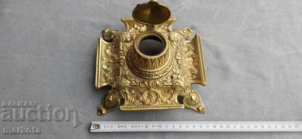 veche călimară barocă din bronz - Depose cu preț € 135.00 | 264.04 BGN