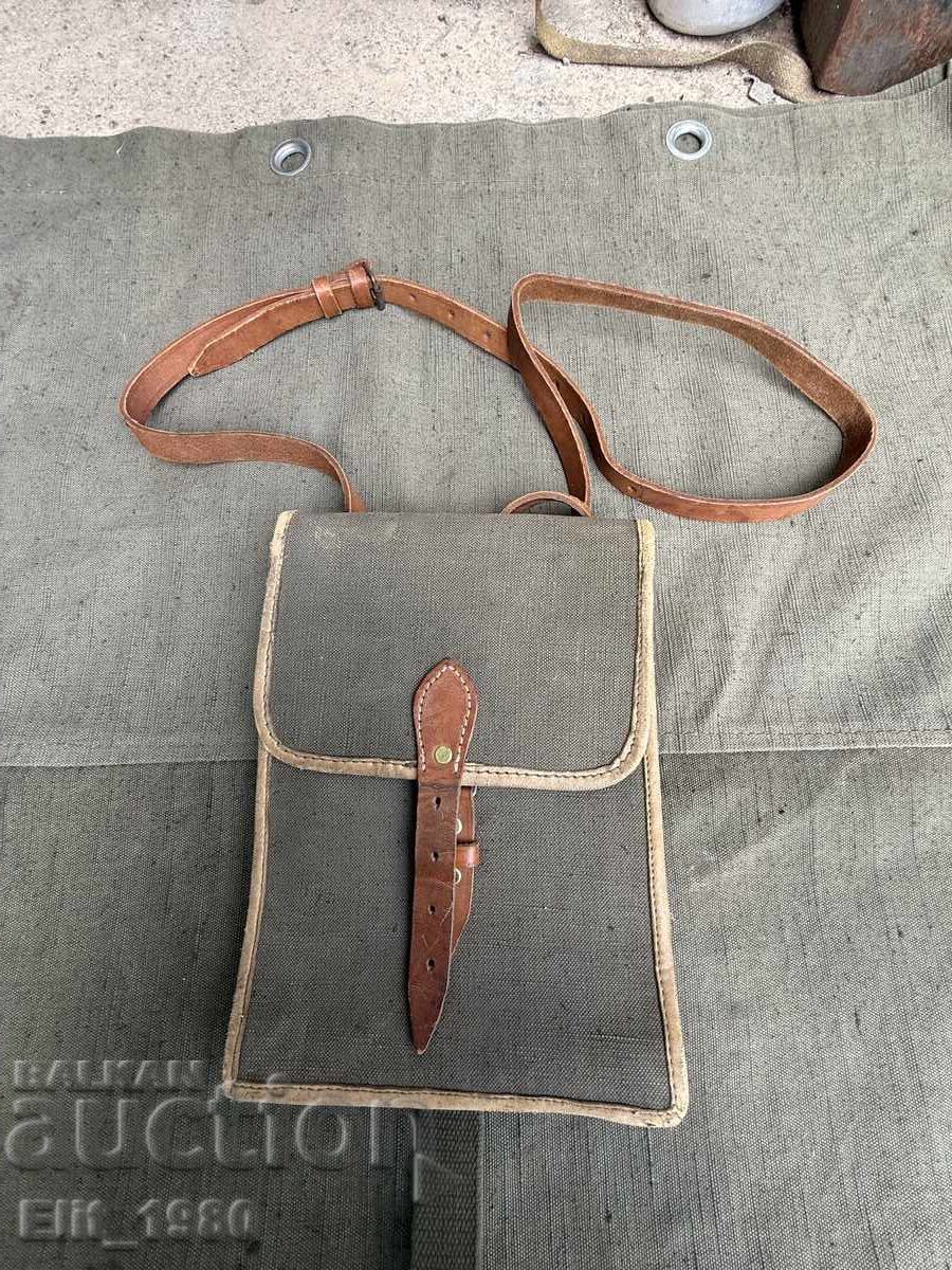 Geantă tip comandant