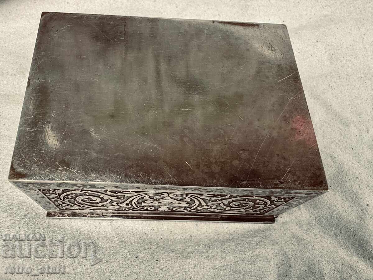 Cutie franceză argintată „șorțul nou” - 6