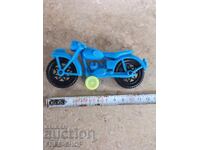 Стара играчка