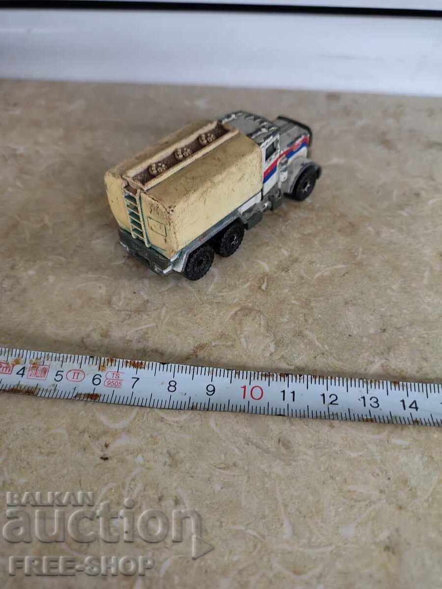 Auction  Old Matchbox toy