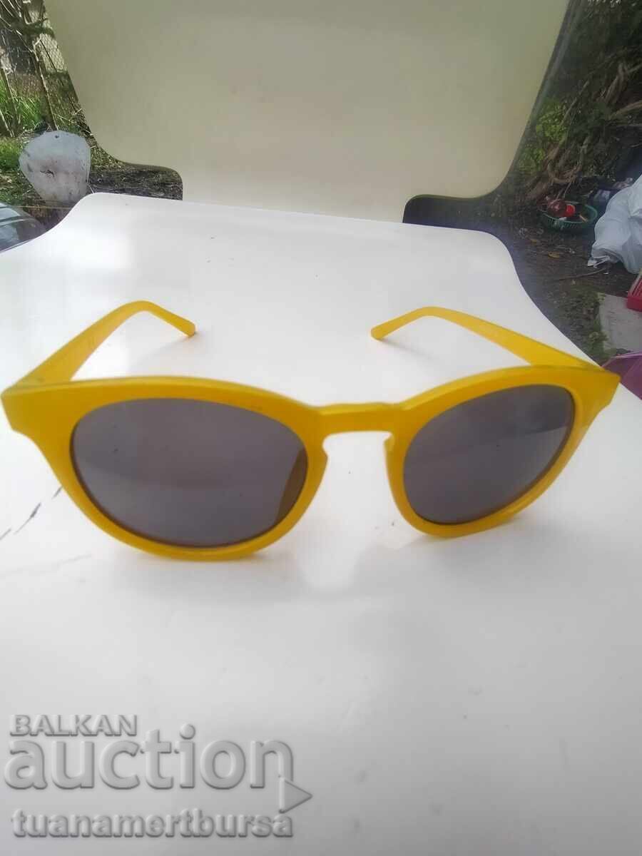 ochelari de soare