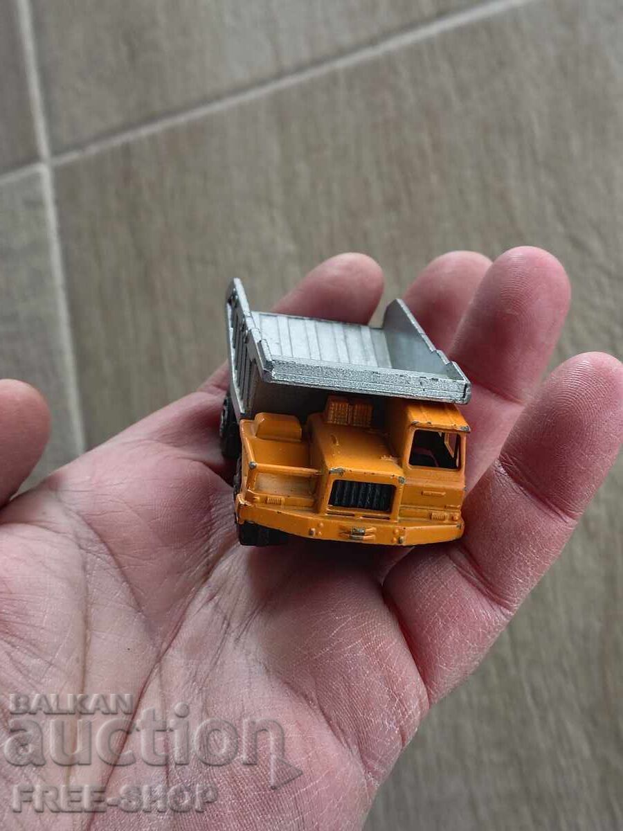 Стара  играчка с цена € 2.99 | 5.85 лв.