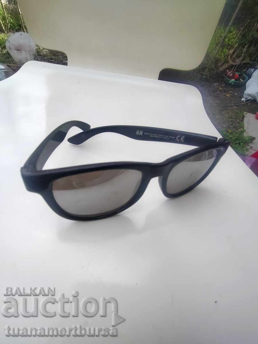 ochelari de soare