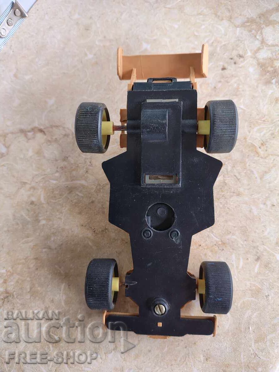 Ένα παλιό παιχνίδι με τιμή € 0.01 | 0.02 BGN