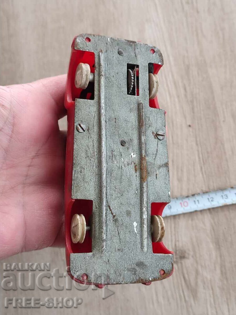 Licitație MOSKVICH Jucărie veche