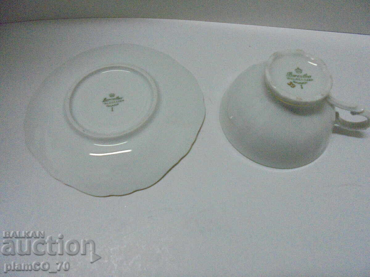 Доставка на №*8568 Двоен порцеланов сет – чаша с чинийка  Bareuther