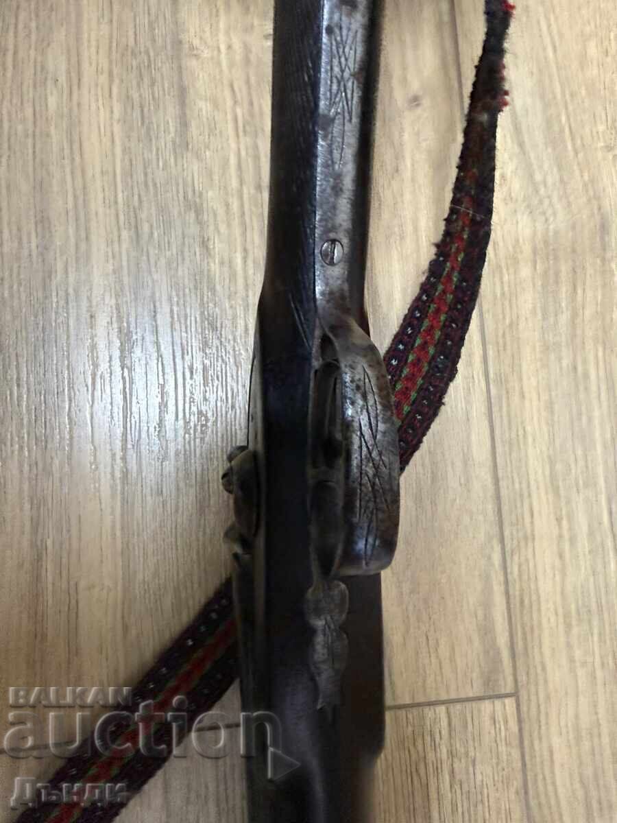 Delivery of Haidushka double-barreled Belgian rifle