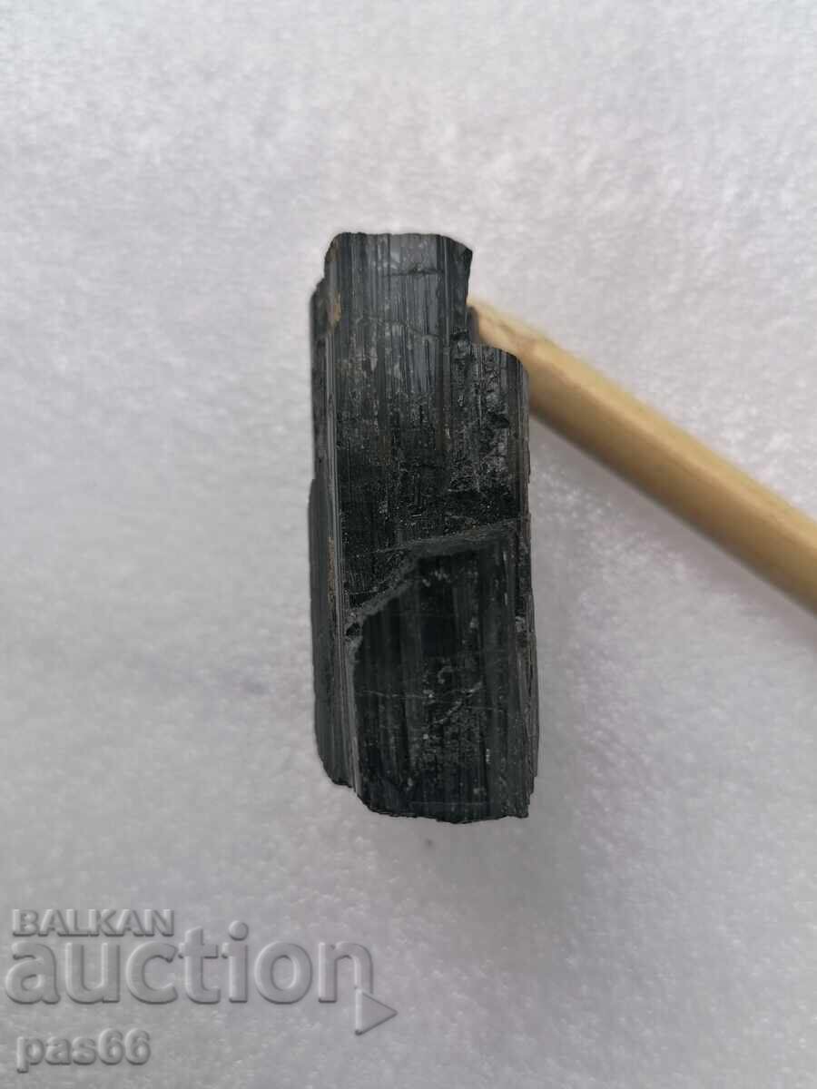 Аукцион Продавам черен турмалин от Индия