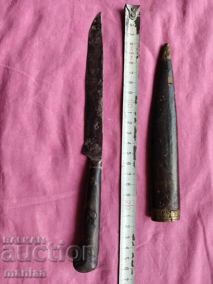 Αυθεντικό καρακουλάκ με θήκη με τιμή € 200.00 | 391.17 BGN