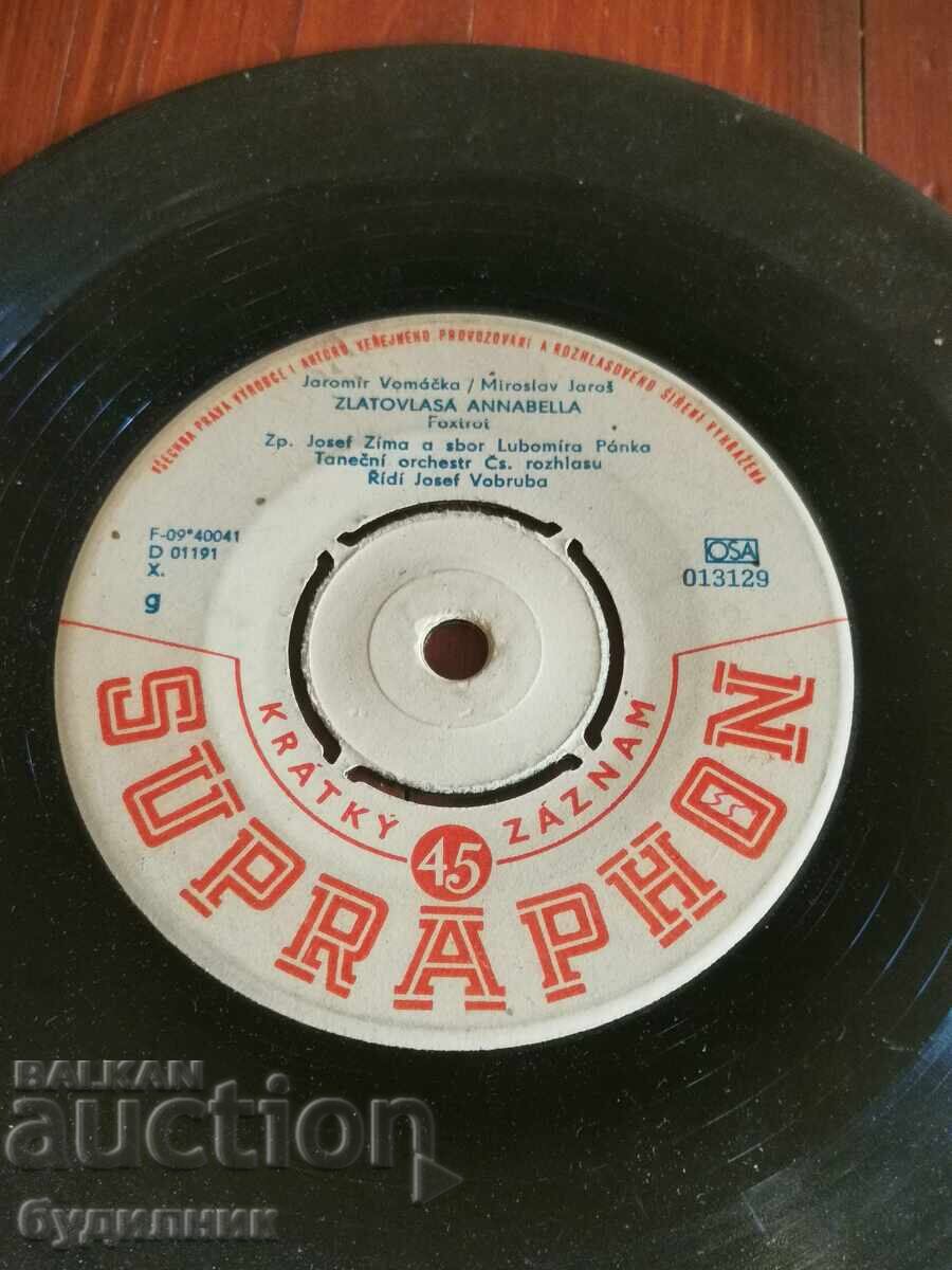 I am listing over 100 vinyl records. Super low price. ENDING AUCTION