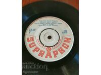 I am listing over 100 vinyl records. Super low price. ENDING AUCTION