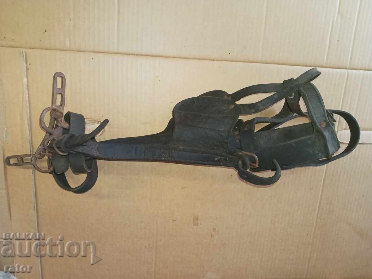 Old leather horse harness, headstall, halter, bridle with price € 20.00 | 39.12 BGN