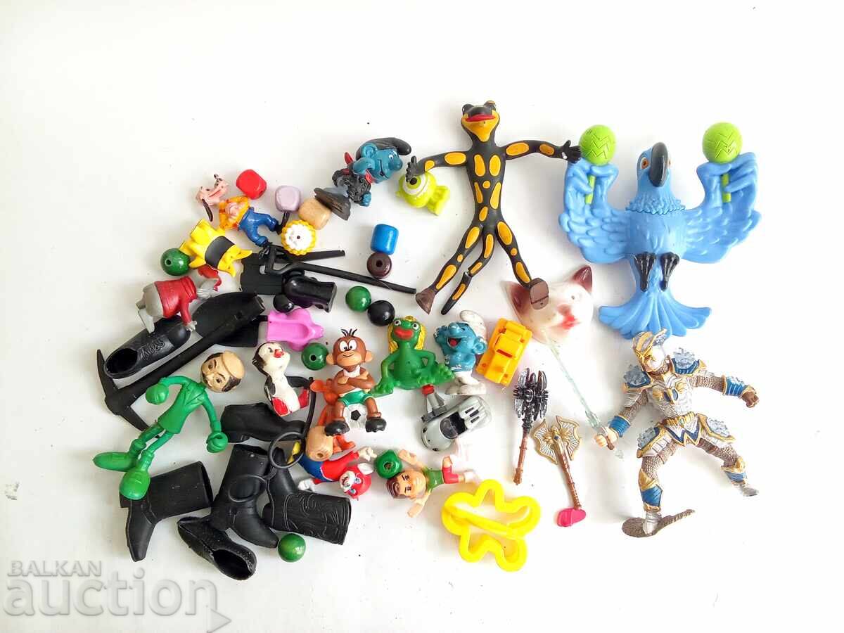 стари играчки с цена € 0.01 | 0.02 лв.