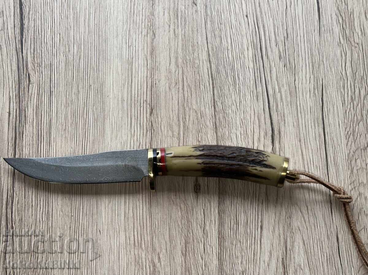 Auction  Hunting KNIFE