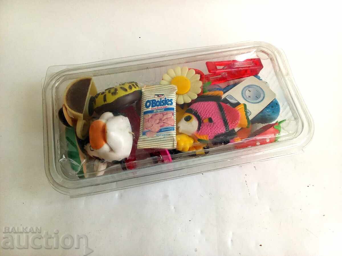 лот стари магнити за хладилник с цена € 1.00 | 1.96 лв.