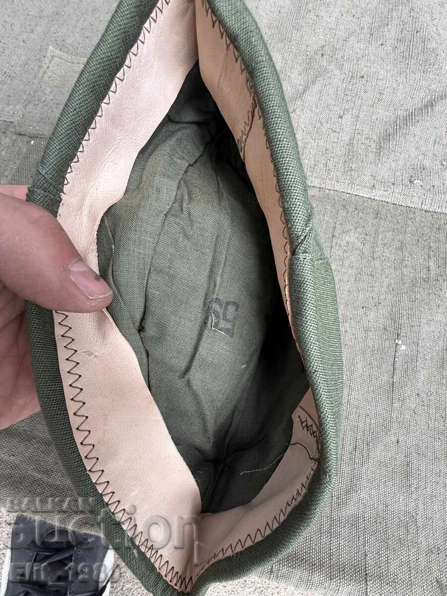 Παράδοση Στρατιωτικό καπέλο