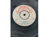 I am listing over 100 vinyl records. Super low price. ENDING AUCTION