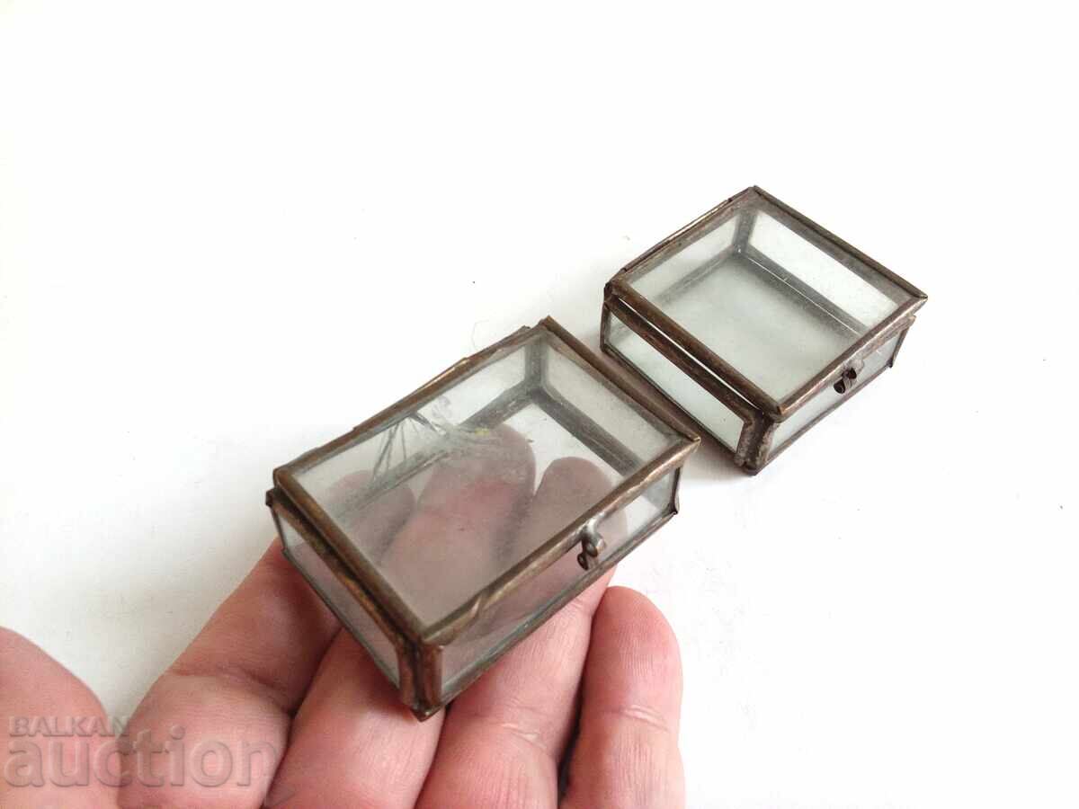 Auction  Vintage Brass Glass Jewelry Box with Square Shape