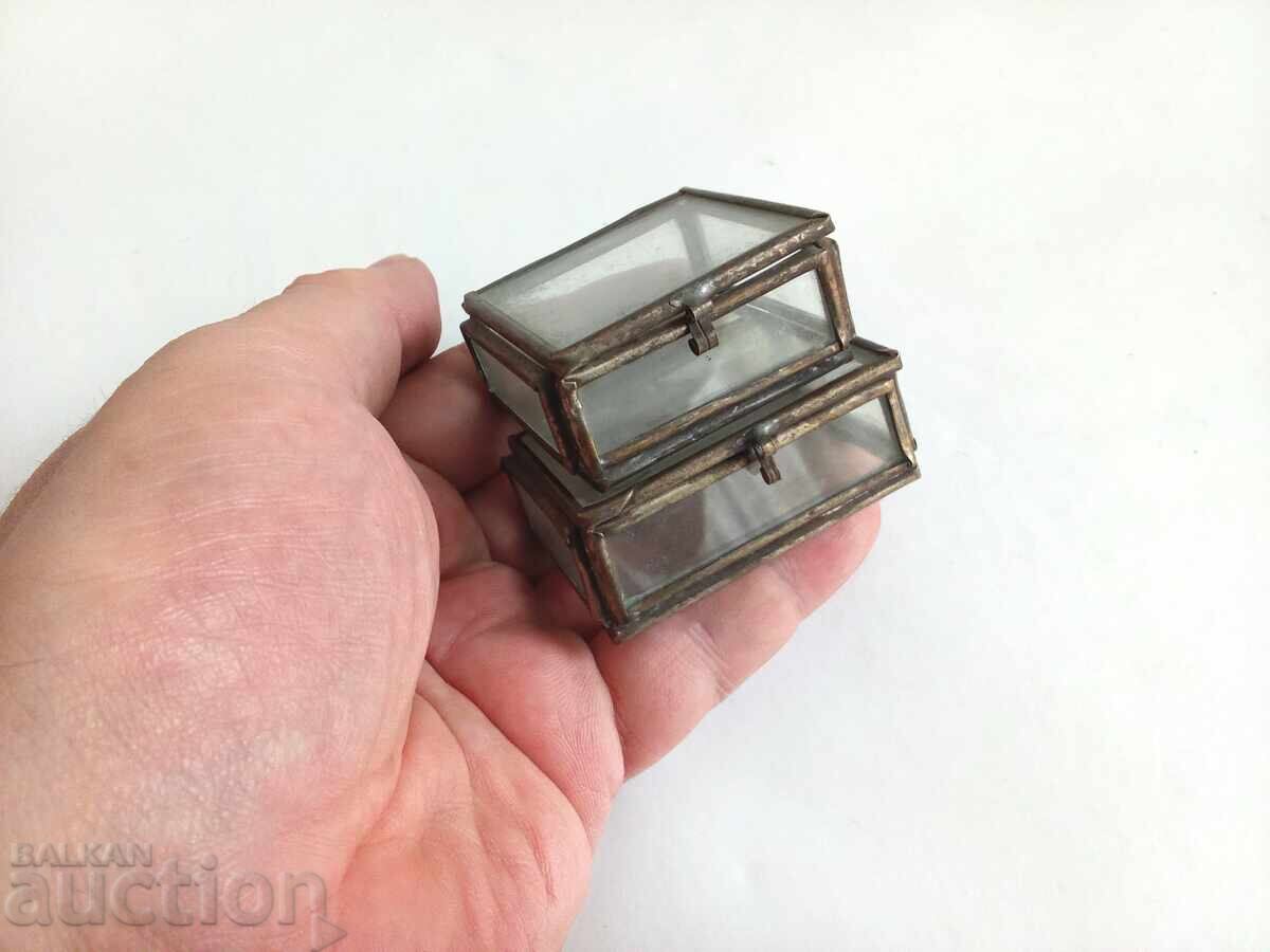 Delivery of Vintage Brass Glass Jewelry Box with Square Shape