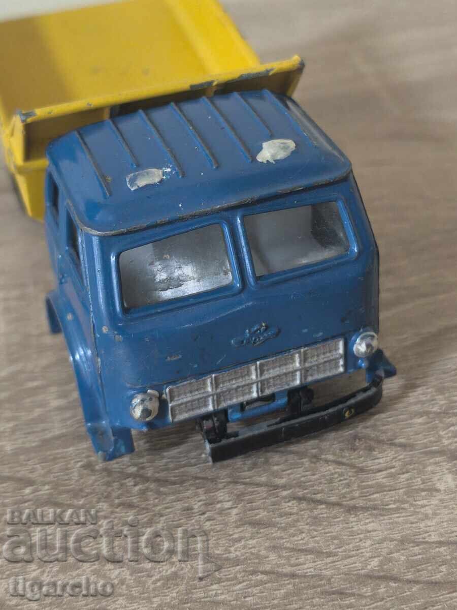 Метално камионче - 6