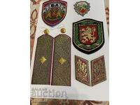 Set de epoleți, petlițe și însemne de general al Poliției Militare