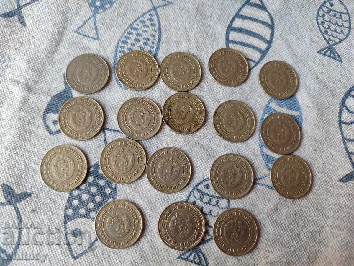 Παρτίδα 20 στοτίνκι 1989 με τιμή € 6.99 | 13.67 BGN