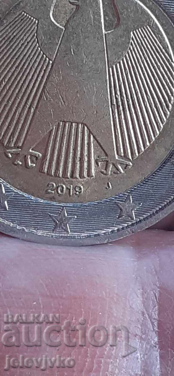 2 ευρώ με τιμή € 4.00 | 7.82 BGN