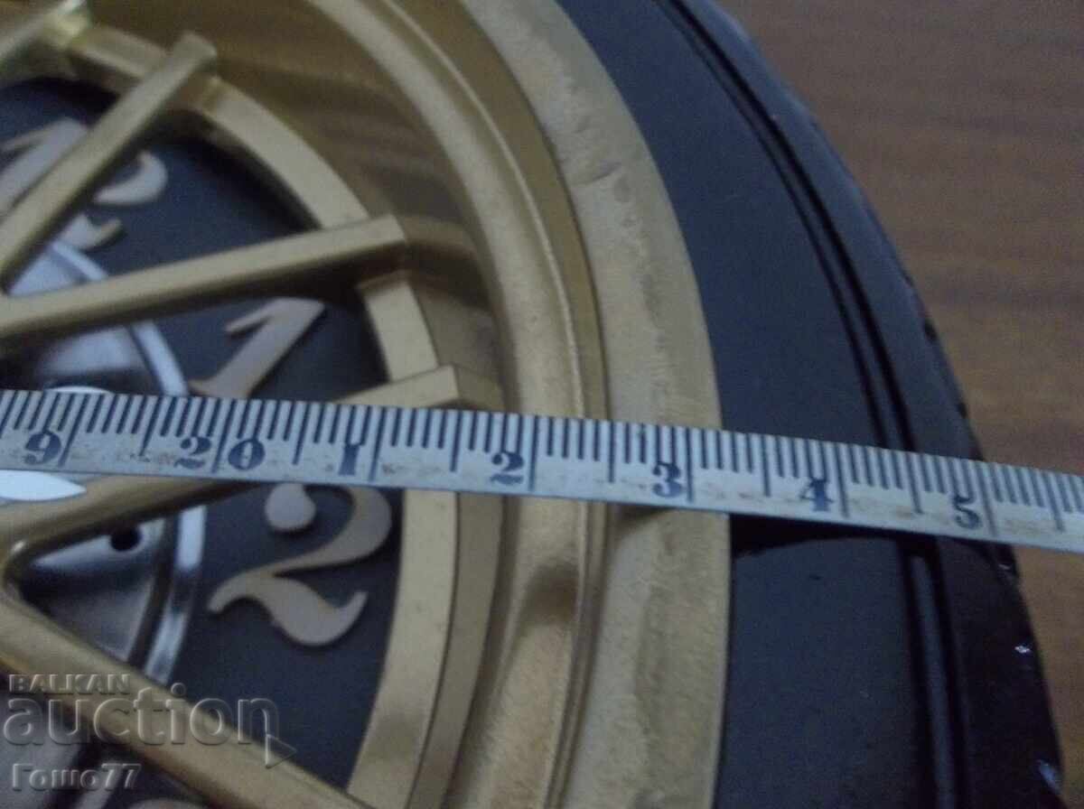 Доставка на Часовник