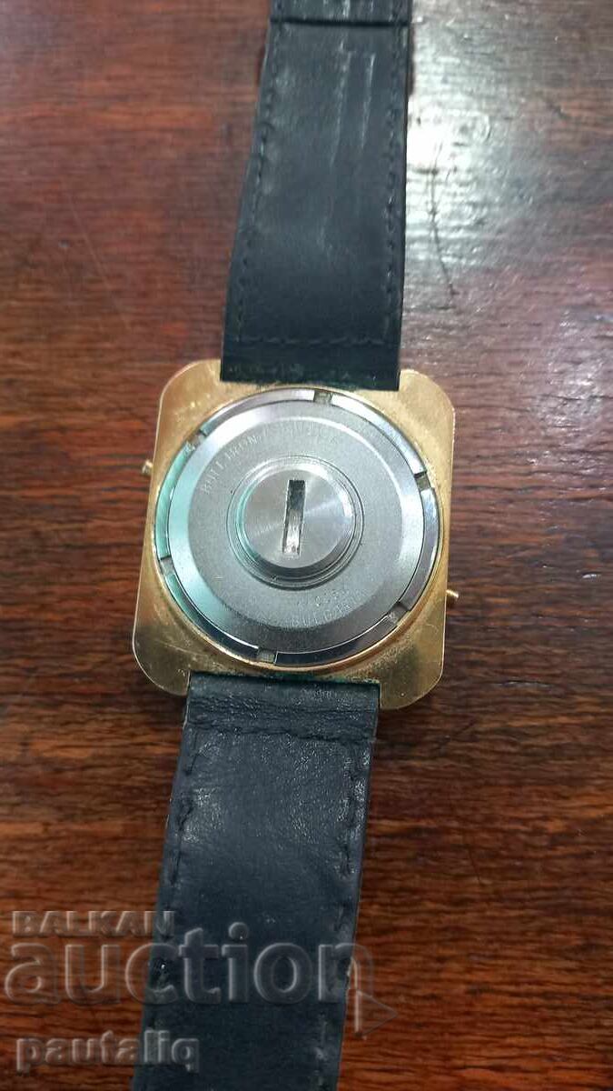 Delivery of BULETRONIC GOLD-PLATED ELECTRONIC WATCH