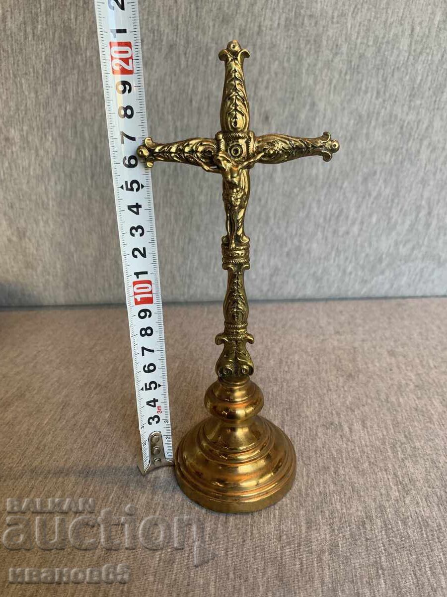 стар настолен бронзов кръст с цена € 35.00 | 68.45 лв.