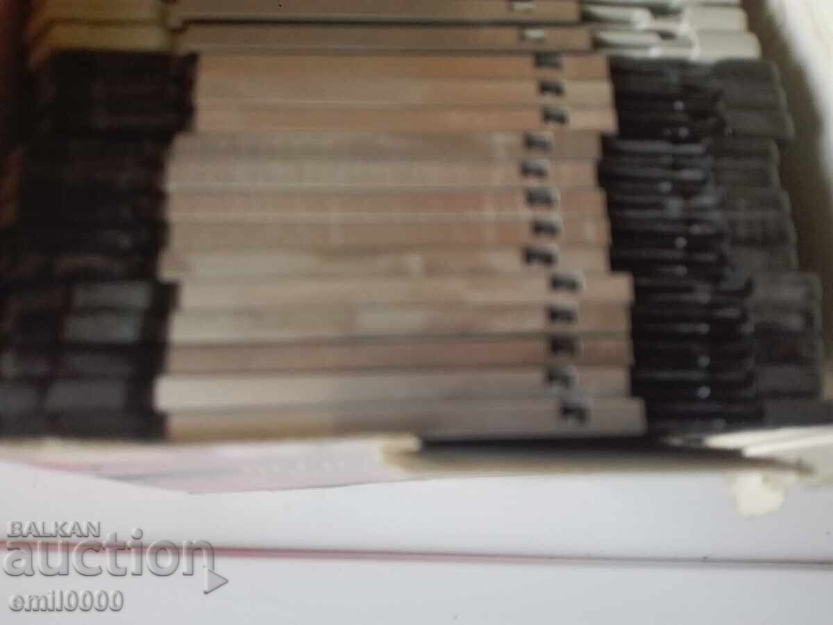 Dischete vechi pentru calculator - lot 4 cu preț € 9.99 | 19.54 BGN