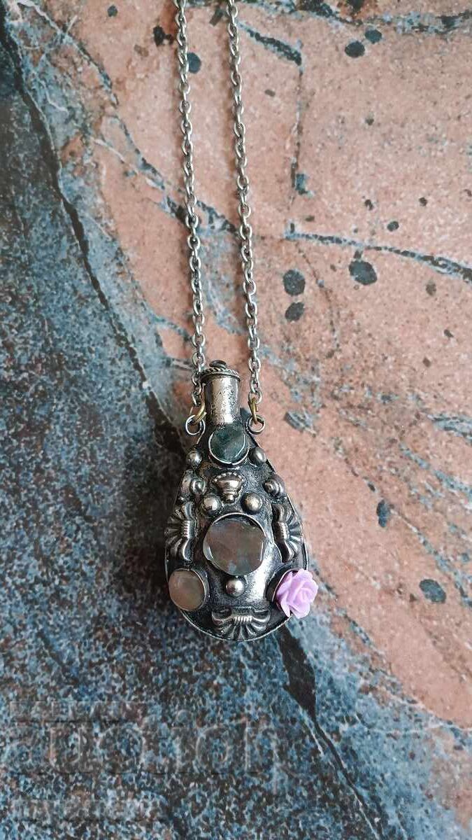 Αντίκα κολιέ φιαλίδιο για άρωμα με τιμή € 30.00 | 58.68 BGN