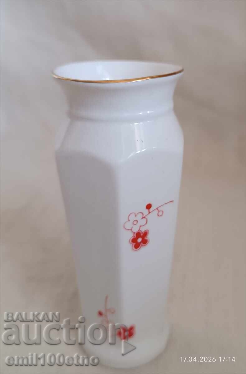 Licitație Vază mică porțelan Kosta Yordanov Vidin