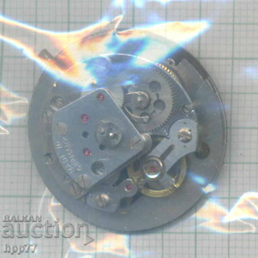 механизъм за часовник   36 с цена € 0.01 | 0.02 лв.