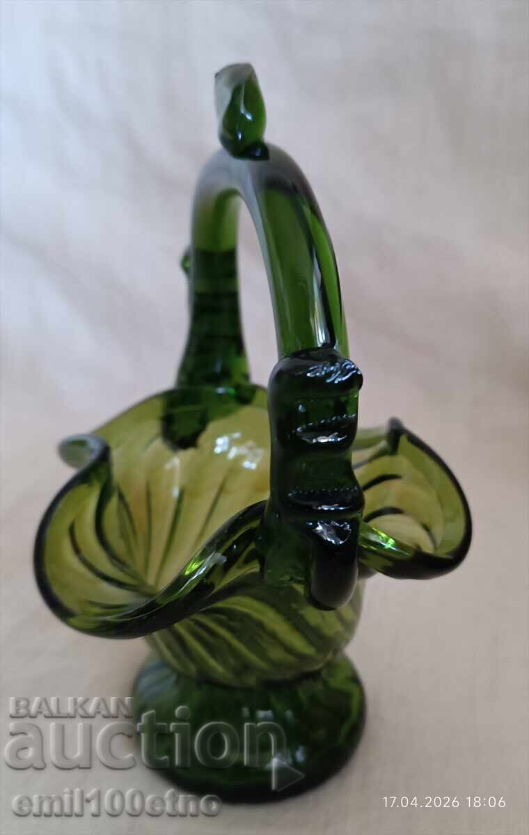 Licitație Bombonieră - coșuleț din sticlă masivă colorată, lucrat manual