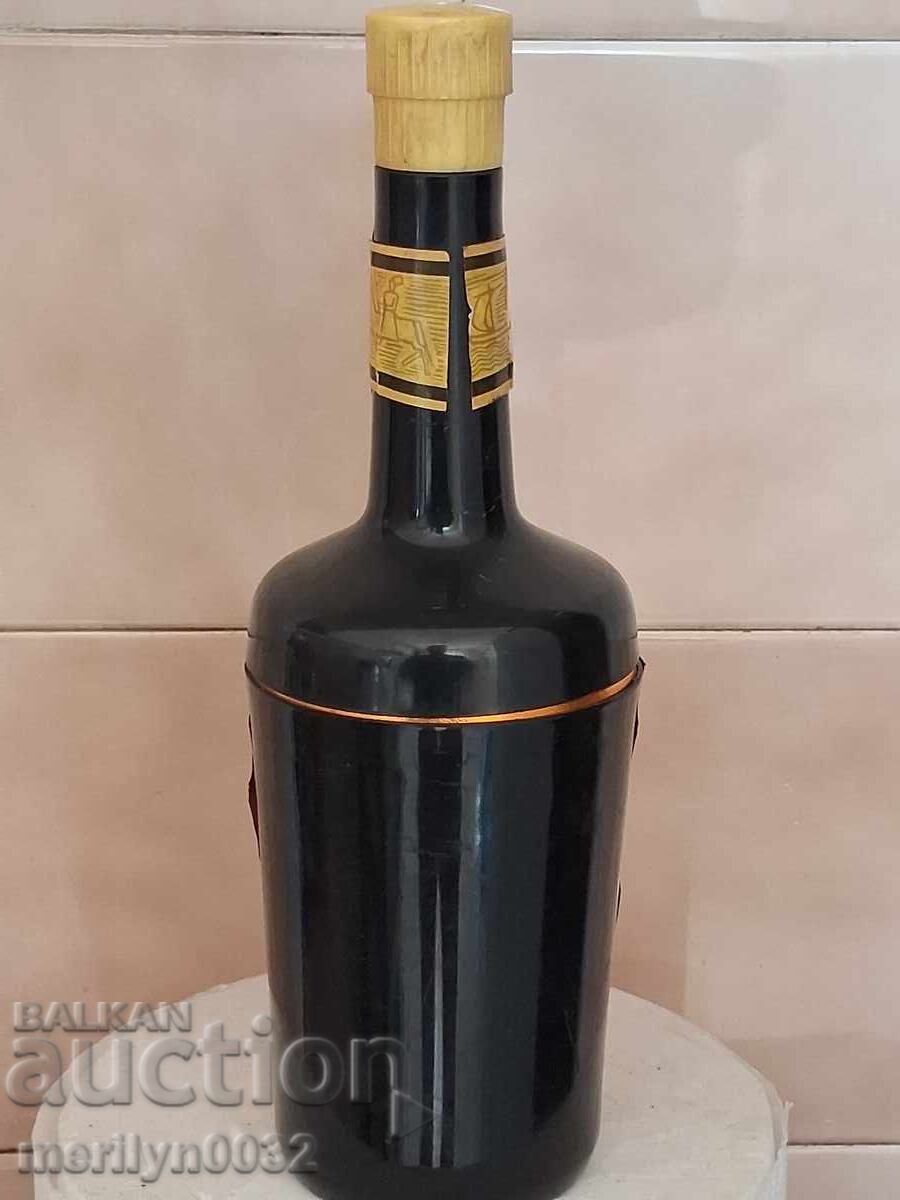 Sticlă tabacheră cutie de țigări URSS anii '70 cu preț € 27.51 | 53.80 BGN