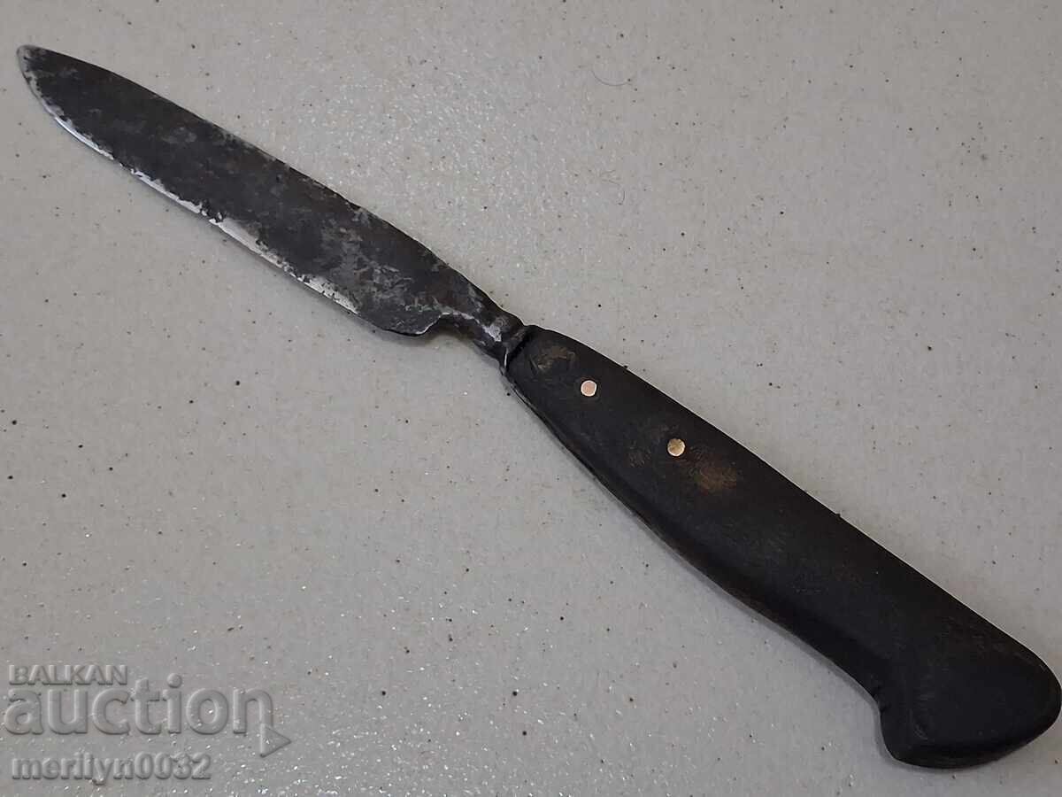 Παράδοση Ποιμενικό μαχαίρι καρακουλάκ με λαβή από κέρατο βούβαλου